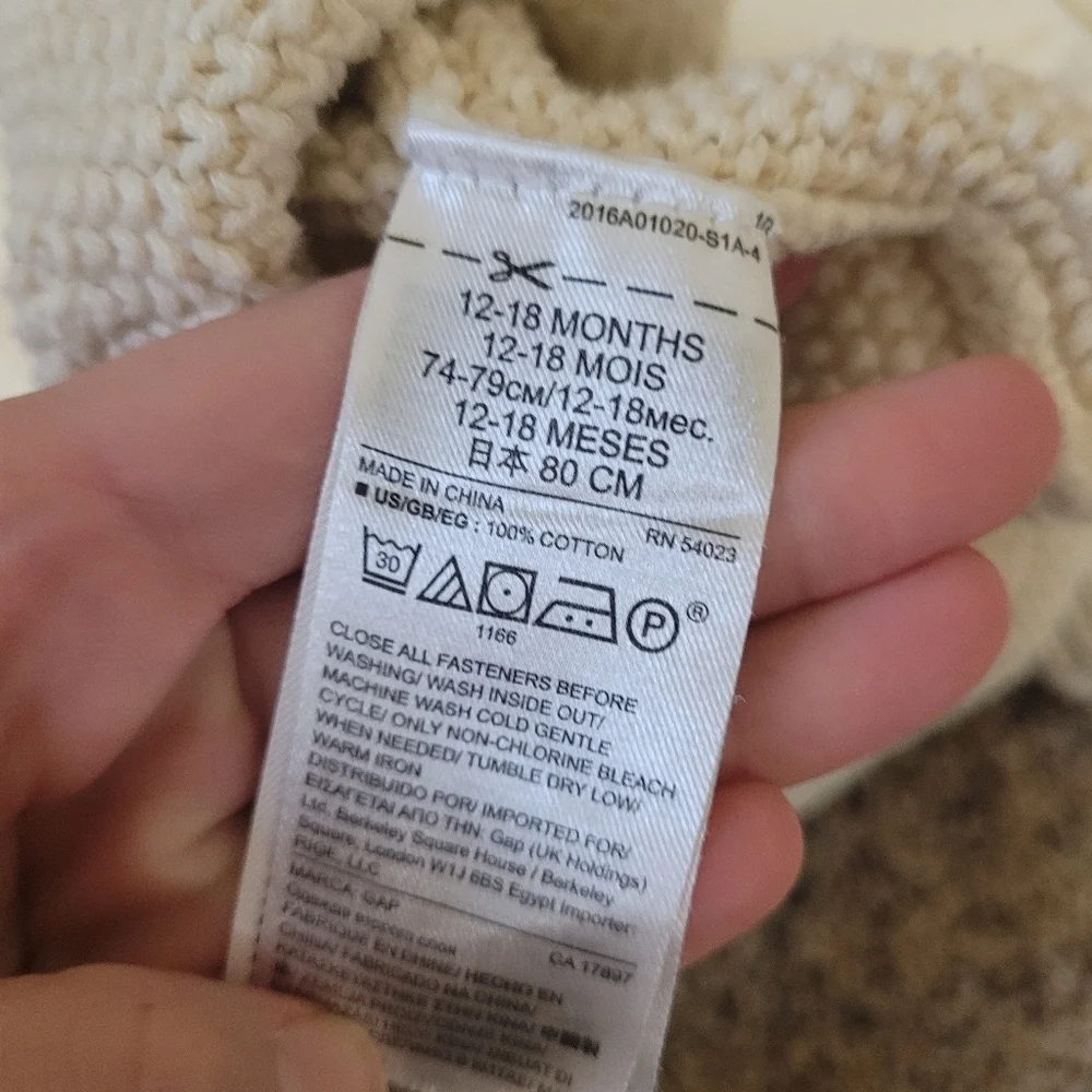 Gap Baby Cable Knit Cotton Button Up Sweater Size 12-18 Months